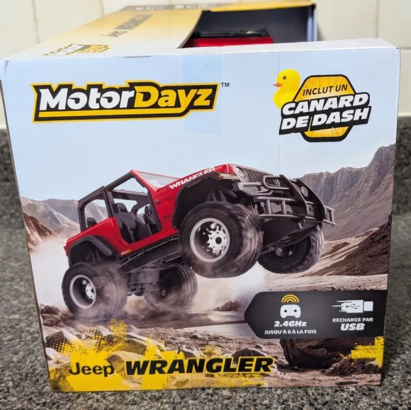 Motor Dayz Jeep Wrangler Red Remote Control Car - Picture 4 of 6